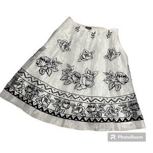 MSK Womens Size Medium Flocked Floral Flowy A Lined Skirt White Black Classic